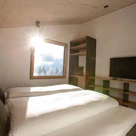 Modernes Architektur-chalet Mit Alpenpanorama * Bürserberg